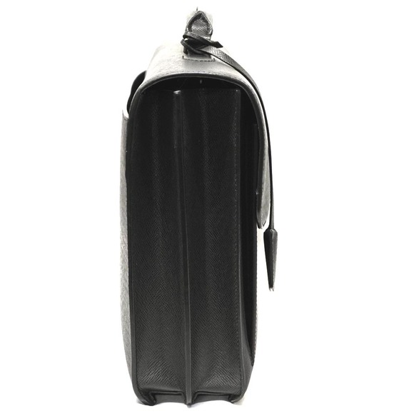 Louis Vuitton Associé Cartable 2 Bag Taiga Leather Noir Black - Picture 3 of 14